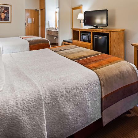 Best Western Wapakoneta Inn מראה חיצוני תמונה