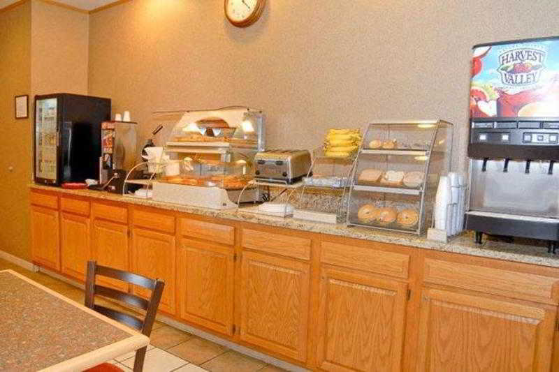 Best Western Wapakoneta Inn מראה חיצוני תמונה
